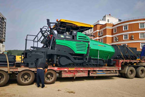 攤鋪機(jī)門(mén)到門(mén)服務(wù)